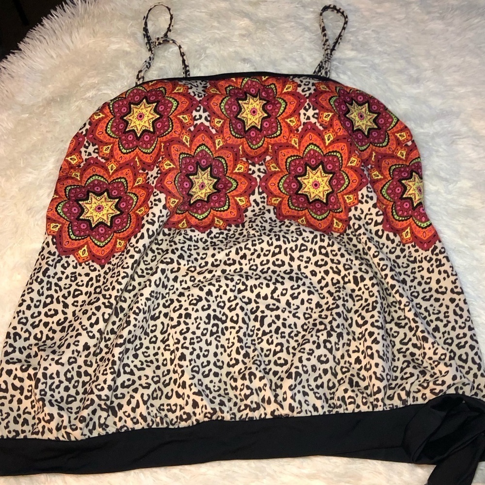 VENUS Floral and Leopard Print Women's Swim Top size 12 NWOT - Picture 6 of 12